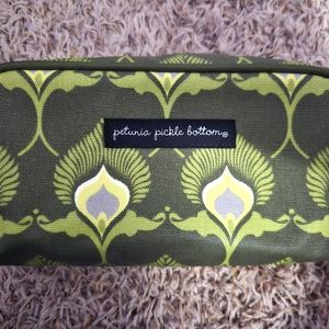 Petunia pickle bottom pouch sleepy segovia